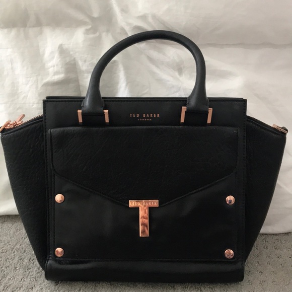 Ted Baker London Handbags - Ted Baker Baillie Bag with detachable clutch